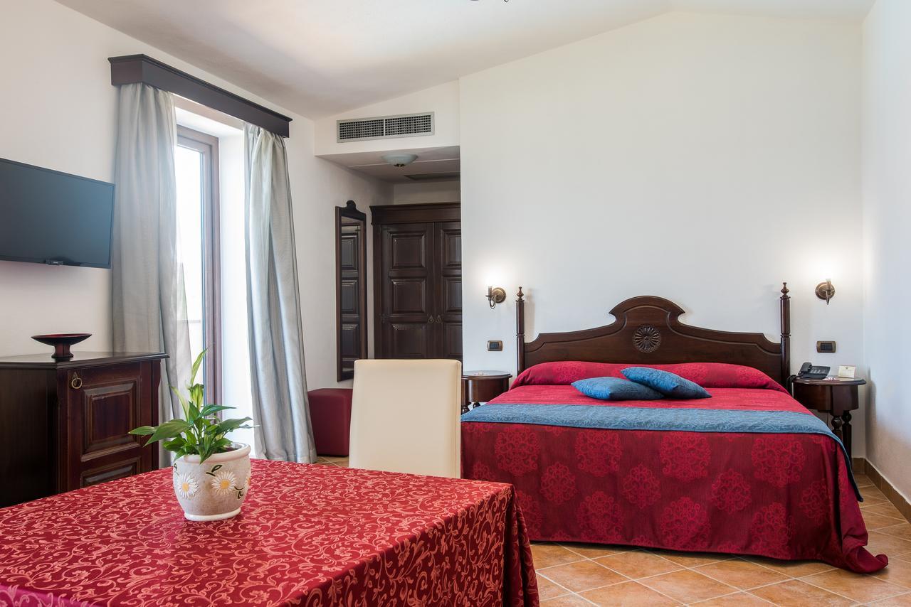 Hotel Lido Degli Spagnoli Wellness & Spa Portoscuso Exterior photo
